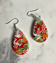 Load image into Gallery viewer, Christmas Earrings