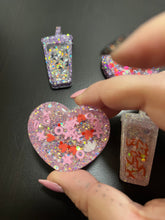 Load image into Gallery viewer, Valentine Shaker Accessory Options
