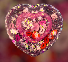 Load image into Gallery viewer, Valentine Shaker Accessory Options
